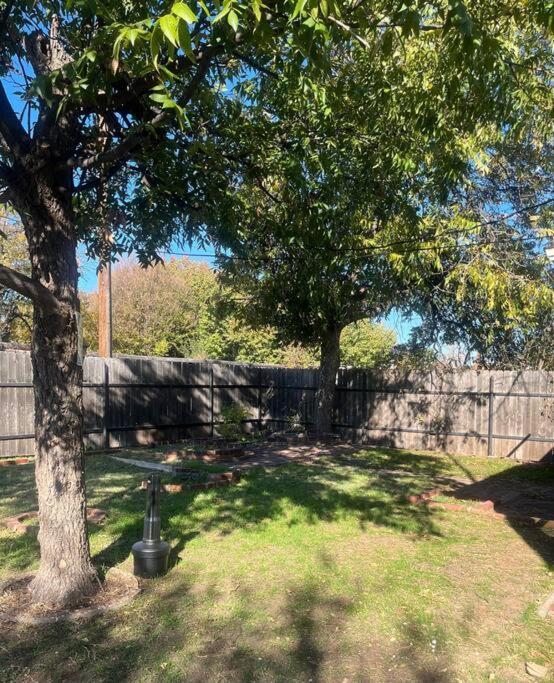 Spacious Lawton Escape With Game Room Near Fort Sill Sleeps 6 Bagian luar foto
